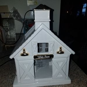 Bath & Body works white barn candle holder